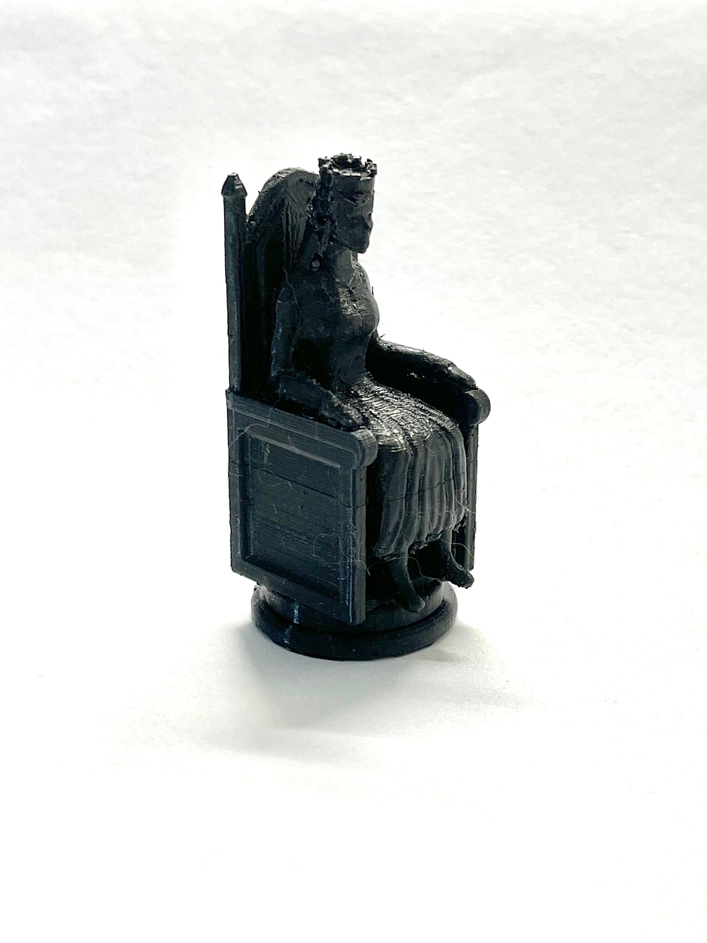 QUEEN Figure CHESS Piece (Medieval Set) – STL File for 3D Printing & CNC