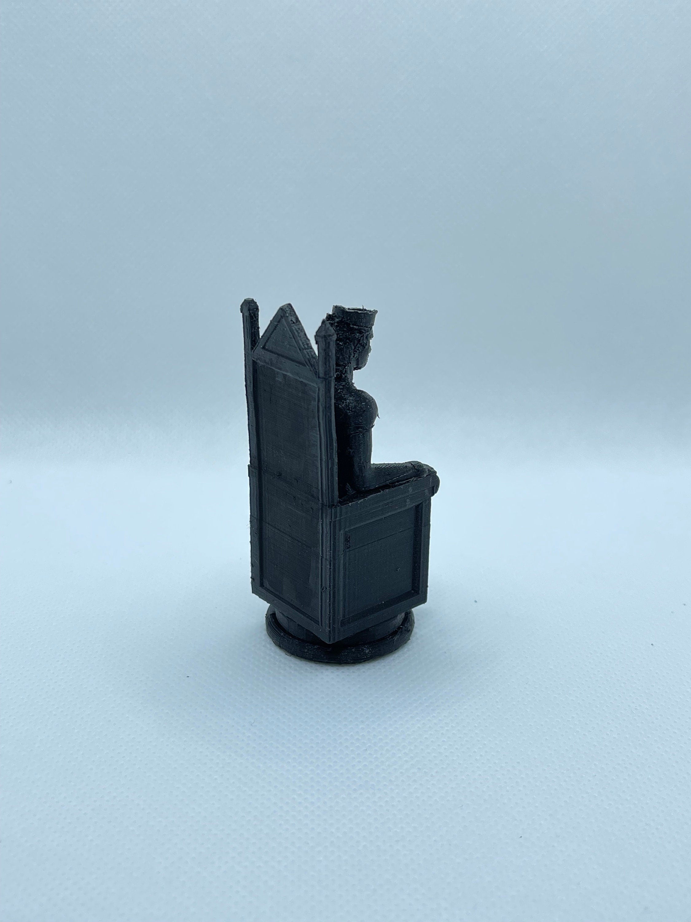 KING Figure CHESS Piece (Medieval Set) – STL File for 3D Printing & CNC